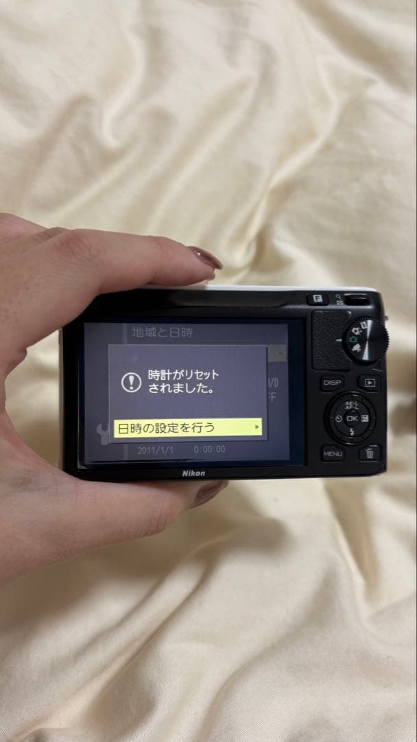 Nikon 1 J1 ホワイト コンパクトデジタルカメラ