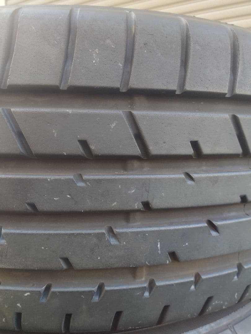 ハリアーRAV4エクストレイル国産トーヨー 225/55R19サマータイヤ 4本