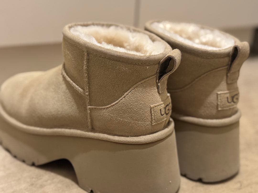 【Yuki】UGG アグ クラシック ウルトラミニ ニューハイツ24.0