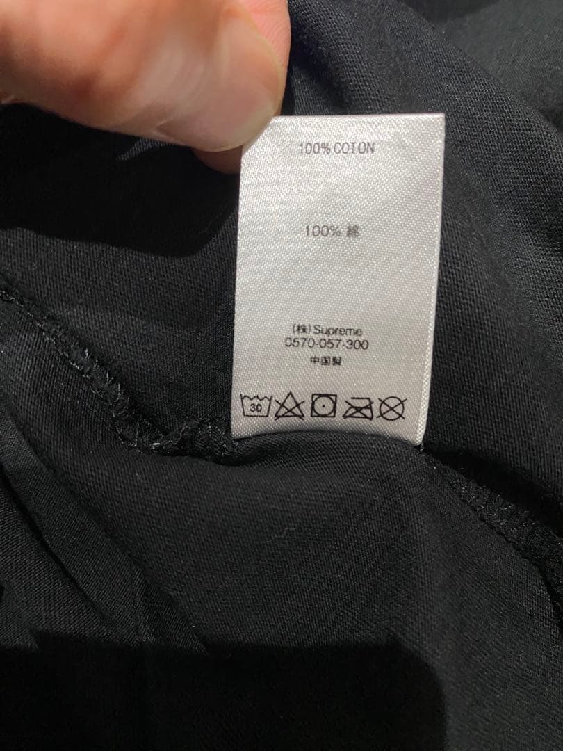 新品　supreme 総柄Tシャツ 黒　L