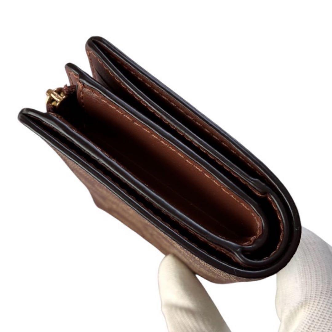 みー様 新品未使用✨COACHのシグネチャーキャンバスミディアムコーナージップ