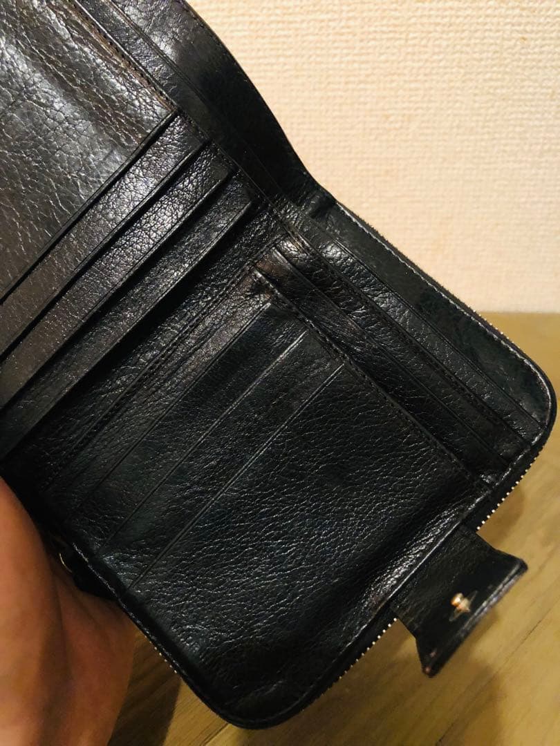 PRADA ドット柄 ブラック 二つ折り財布