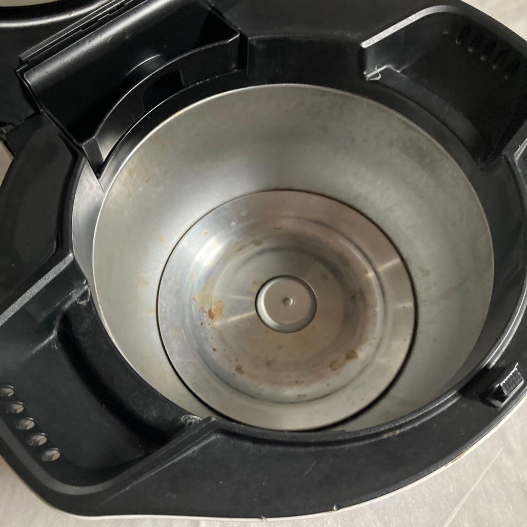 ホットクック　KN-HW24G-W 水なし自動調理鍋　2.4L 2022年製