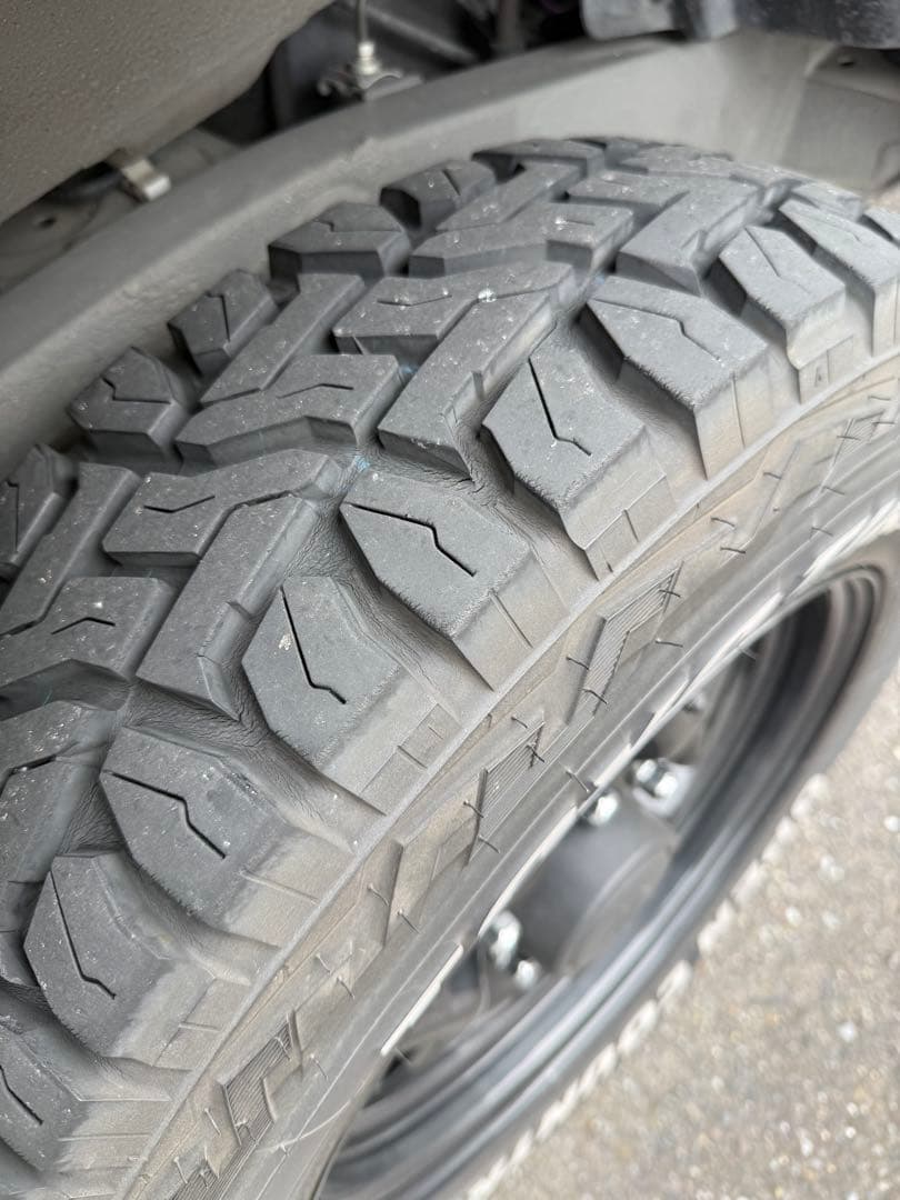 Toyo Open Country R/T 16インチ ジムニー18585R16