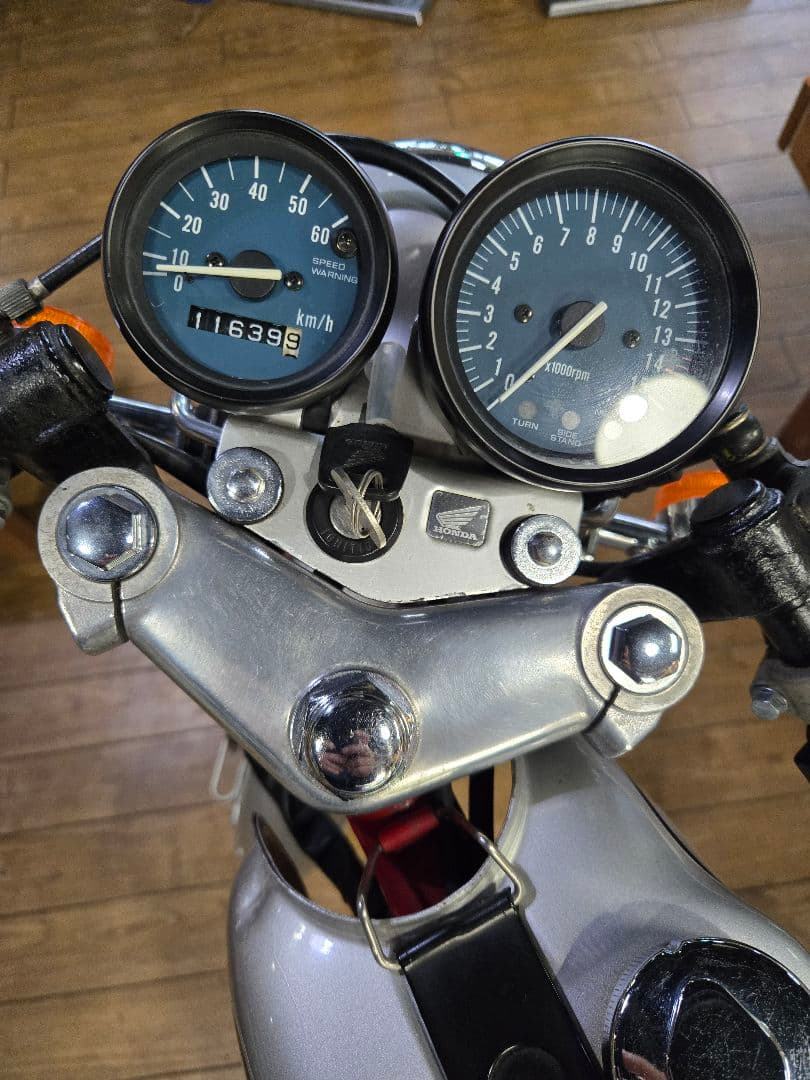 ホンダドリーム５０純正ウインカー前後４本セット良品