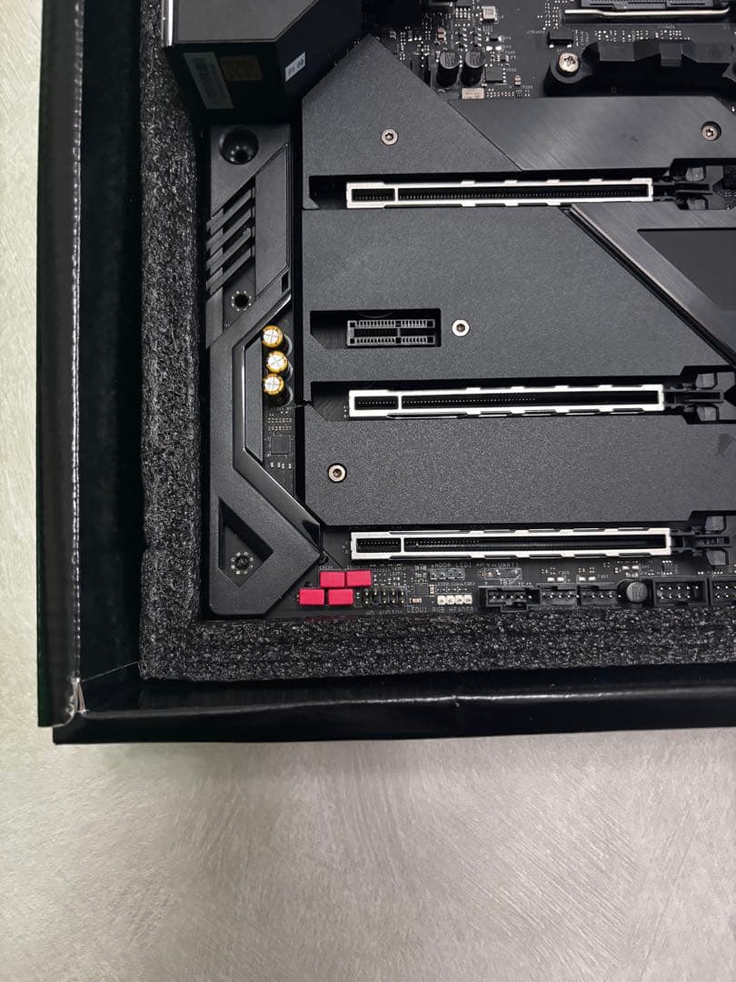 マザーボード kikuchiASRock x570taichi RazerEdition