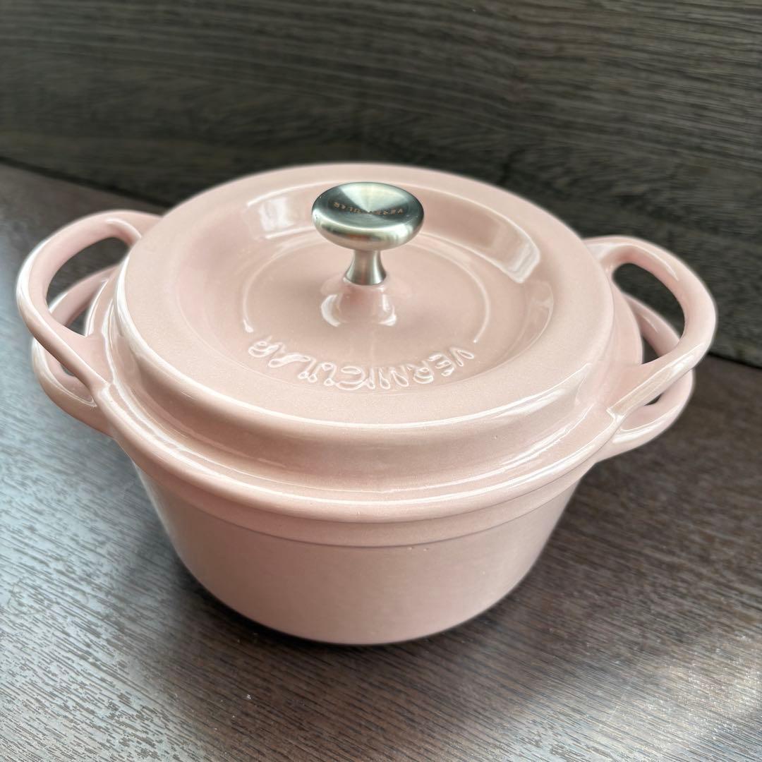 【未使用】バーミキュラ14cm両手鍋 ピンク 美品 おすすめ 早い者勝ち！