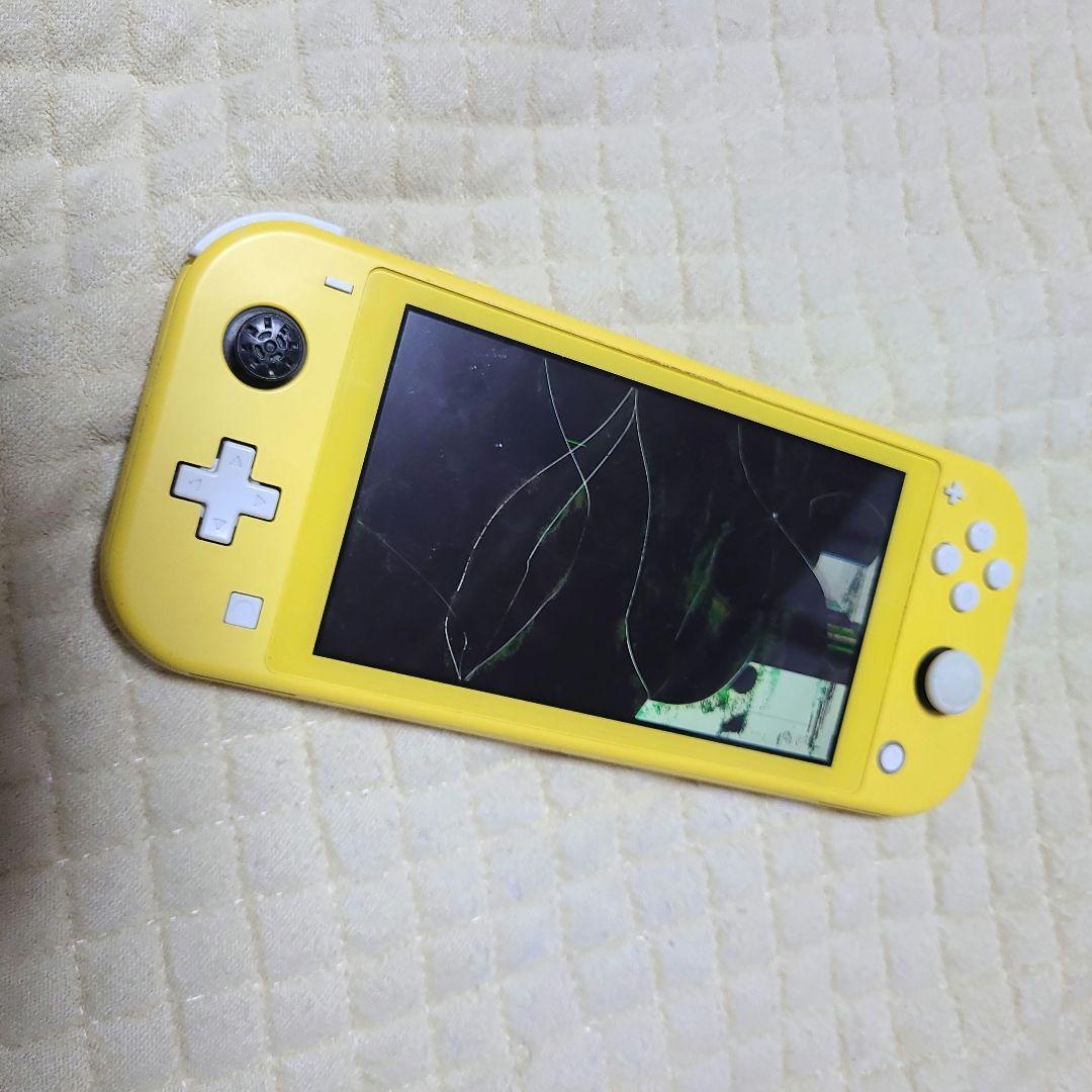 合馬　Nintendo Switch　スイッチライト　イエロー　ジャンク品