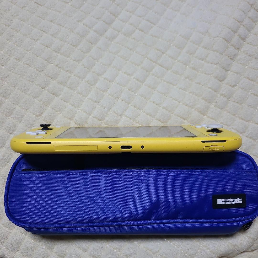 合馬　Nintendo Switch　スイッチライト　イエロー　ジャンク品