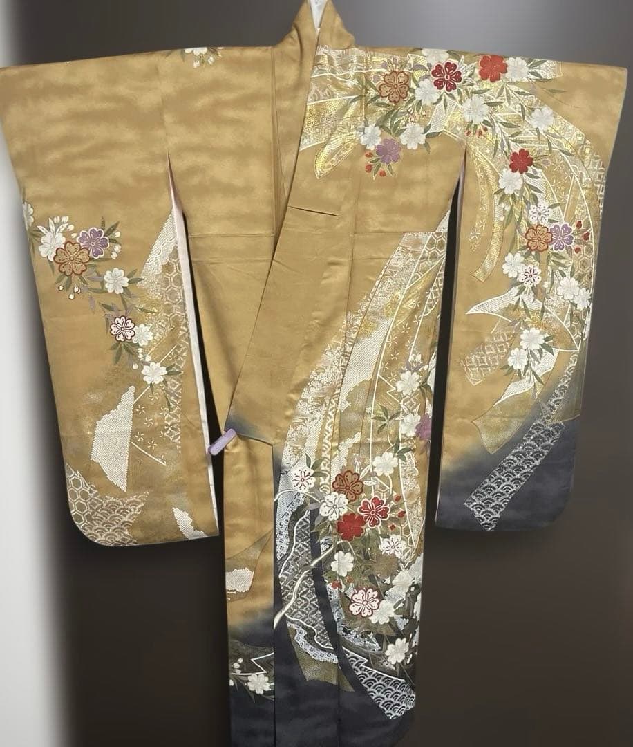 振袖セット　振袖　長襦袢　袋帯　山本寛斎　薄茶色　名品