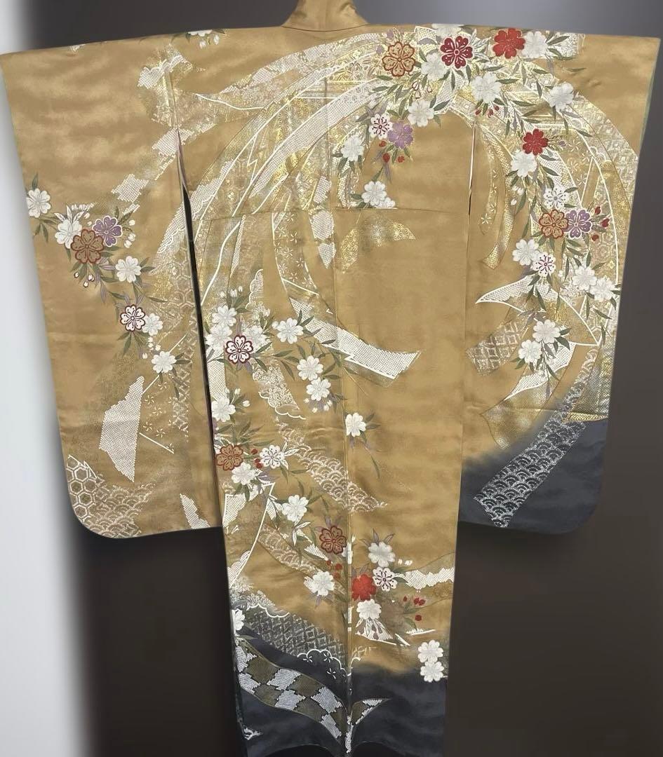 振袖セット　振袖　長襦袢　袋帯　山本寛斎　薄茶色　名品