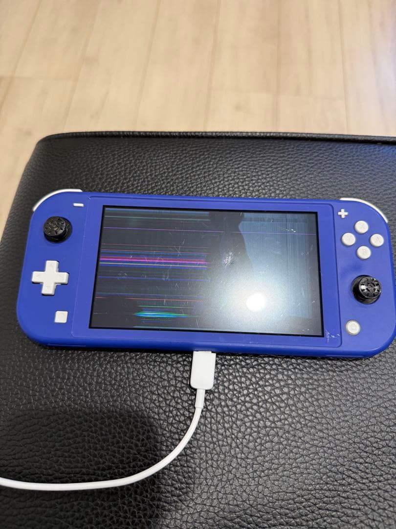 ☆ジャンク品☆Nintendo Switch Lite ブルー　本体