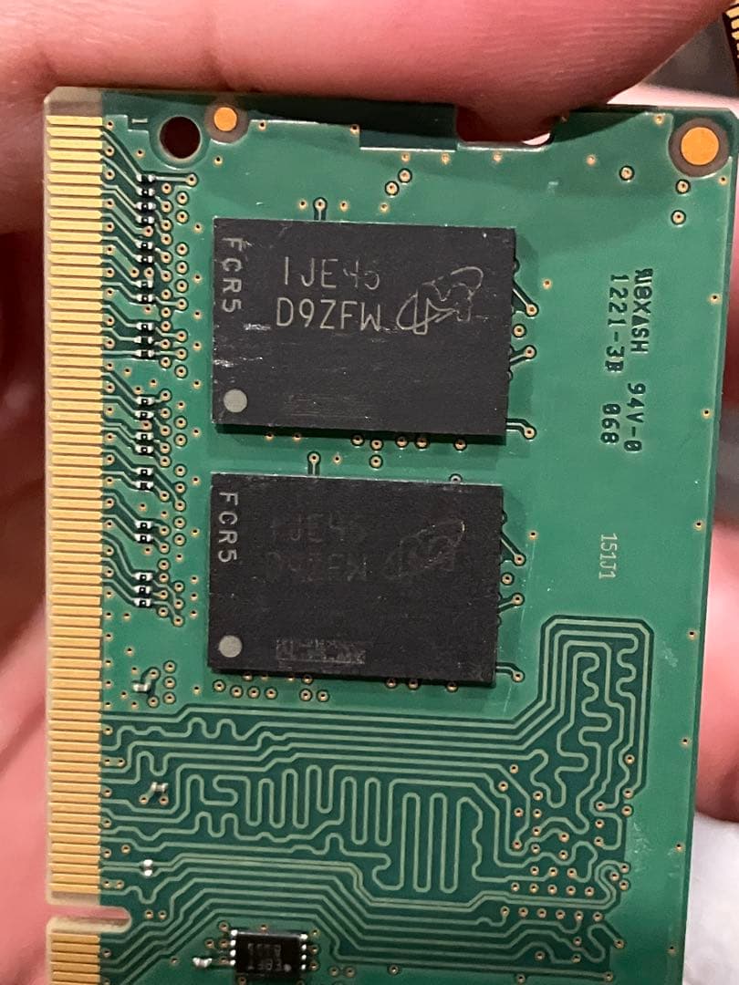 ノートPC メモリ4枚 DDR4 合計32GB