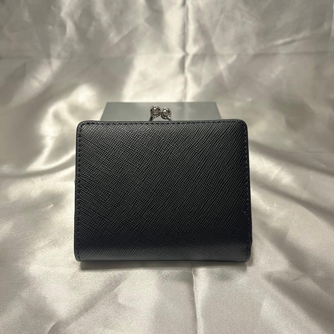 新品Vivienne Westwood黒 ブラック 蝶々留め 二つ折り財布