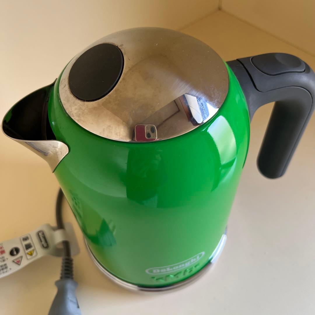 DeLonghi kMix デロンギ グリーン 電気ケトル 箱付き