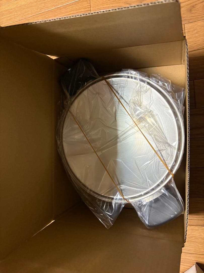 【箱付き新品】柳宗理 ステンレス両手鍋22cm 蓋付き