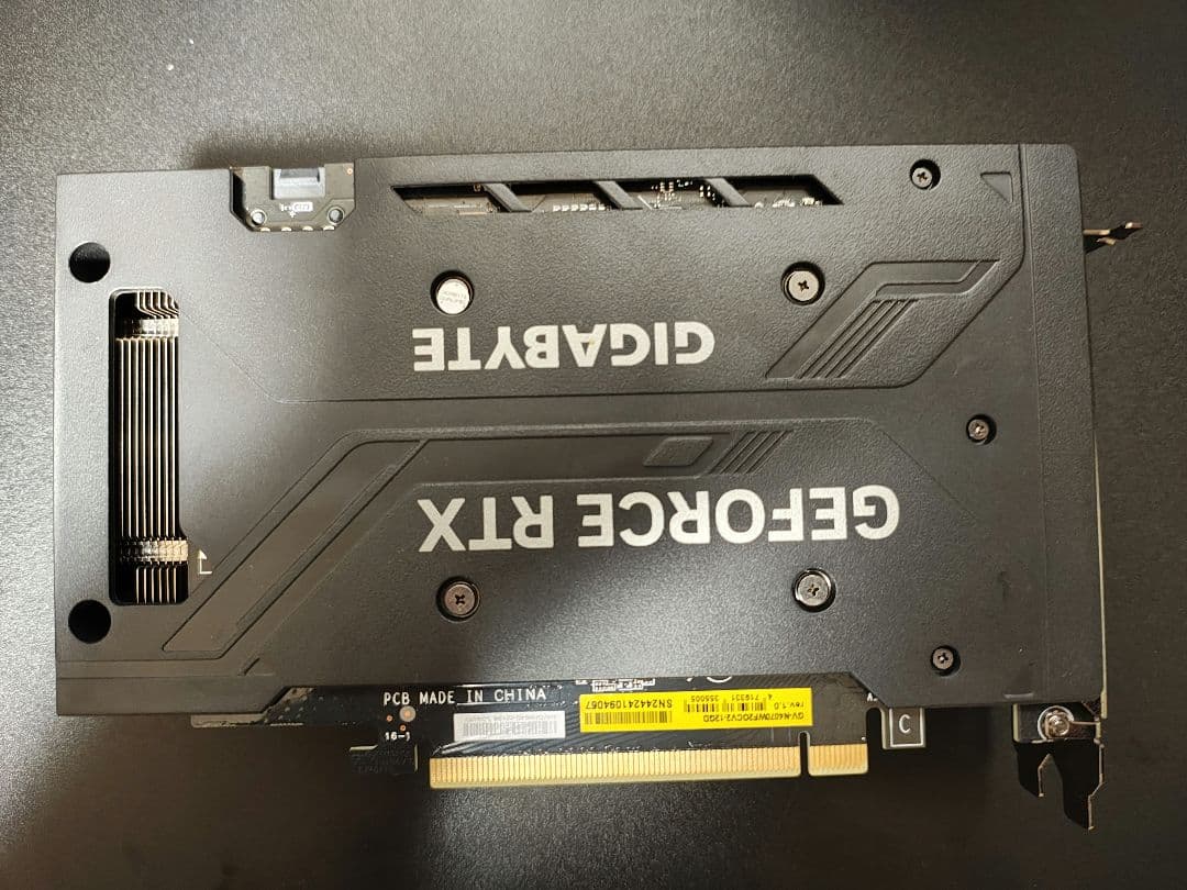 グラフィックボード・グラボ・ビデオカード GIGABYTE RTX 4070 windforce 2x oc v2
