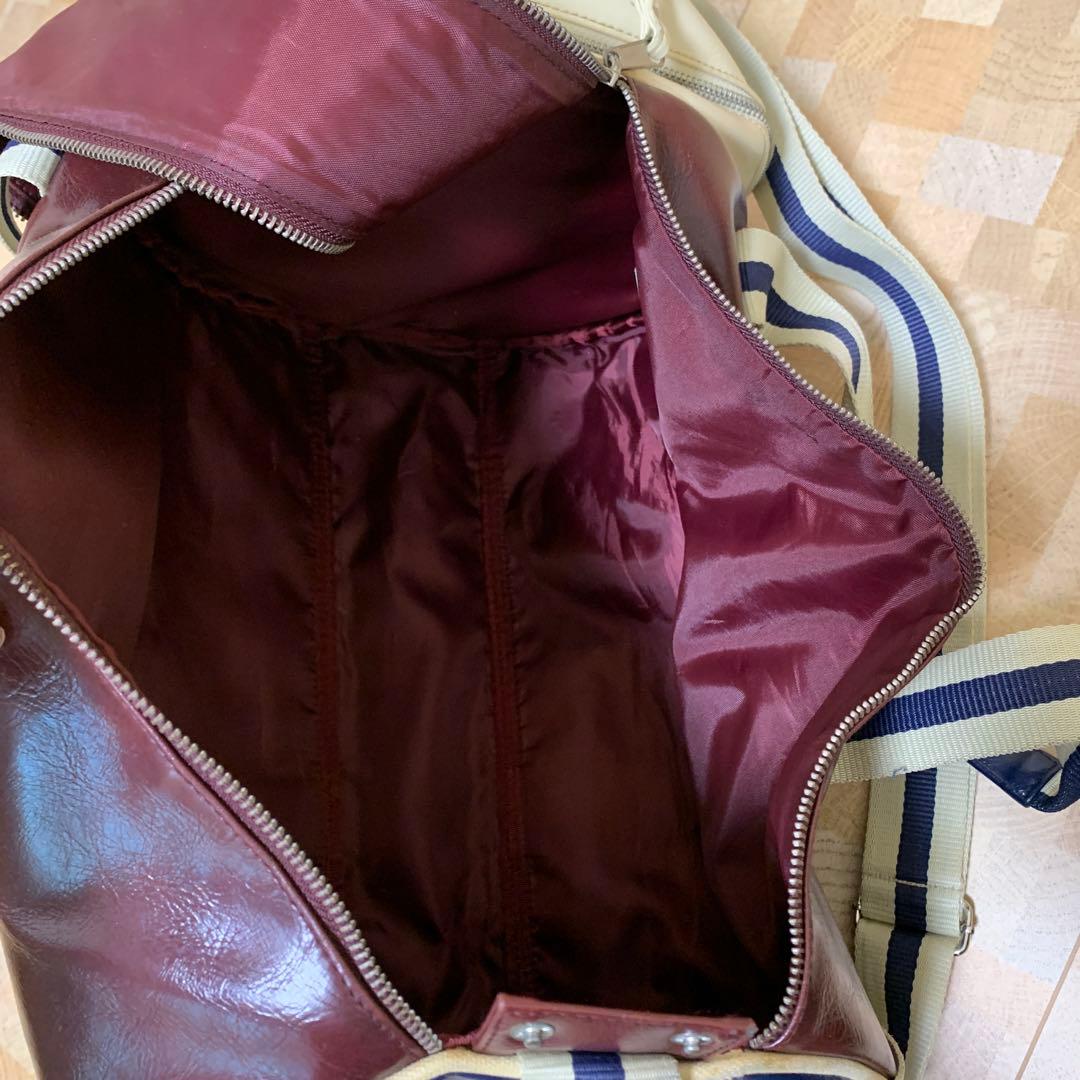 FRED PERRY フレッドペリーボストンバック