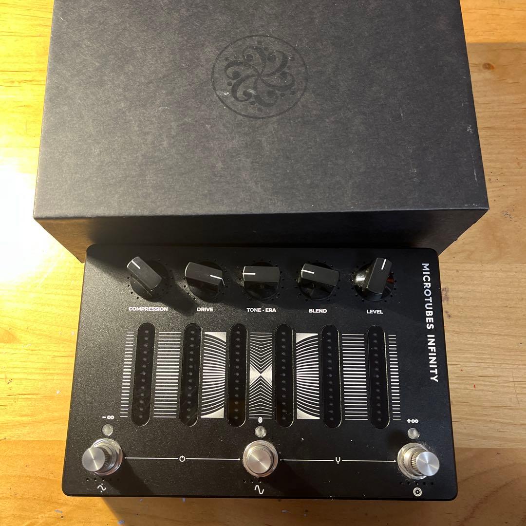 ベースエフェクター　 darkglass microtube infinity