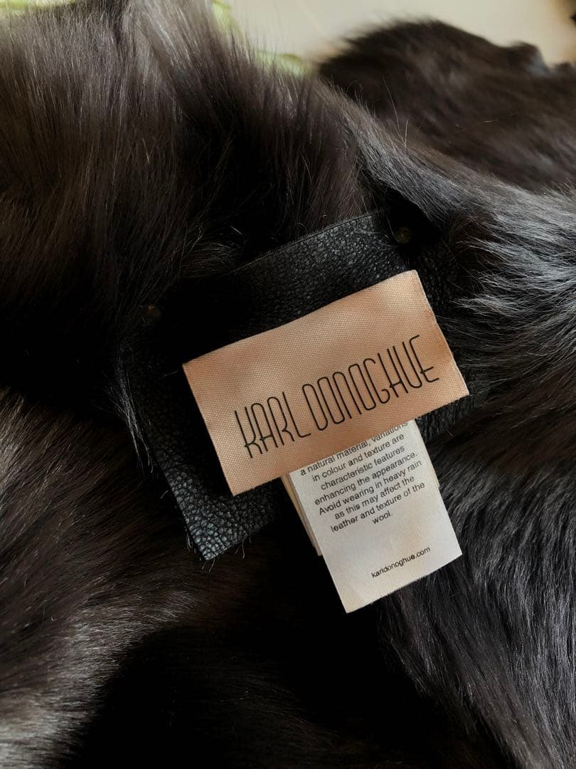 Karl Donoghueカールドノヒューイギリスラムレザー ショールマフラー