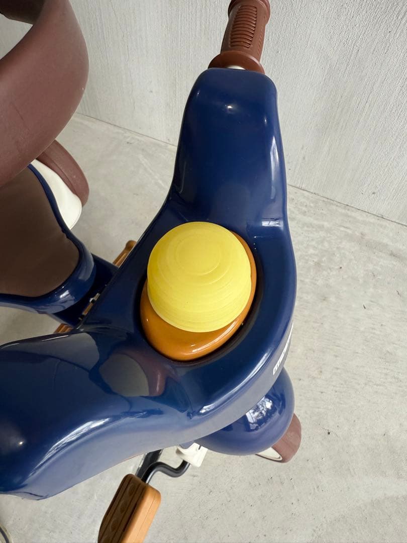 iimo イーモ ハンドル付き三輪車 ブルー 青 愛知県岡崎市内引き取り可能