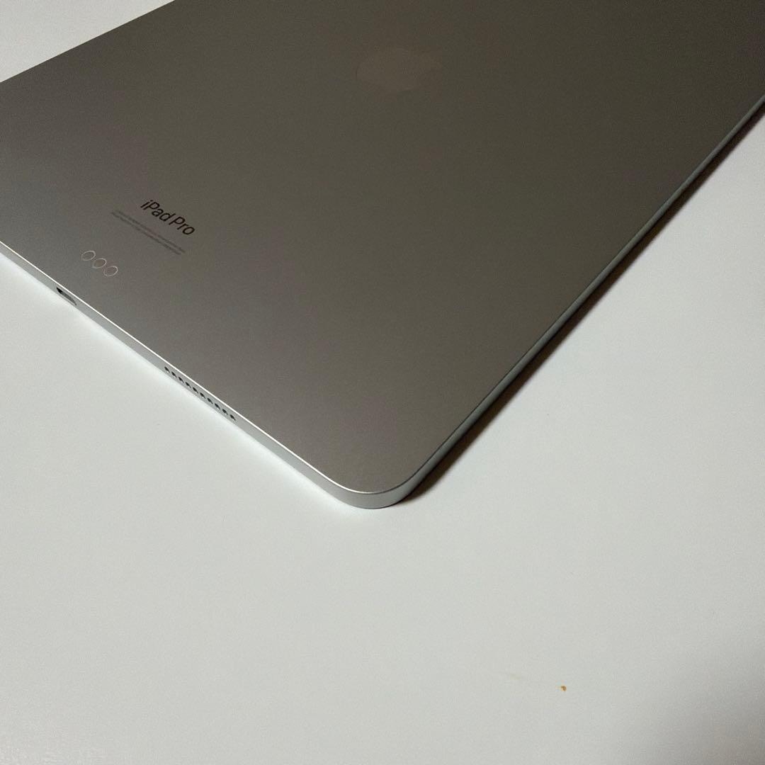 iPad Pro 12.9インチ 第6世代 256GB Wi-Fi ケース