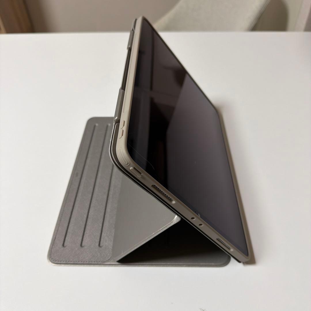 iPad Pro 12.9インチ 第6世代 256GB Wi-Fi ケース