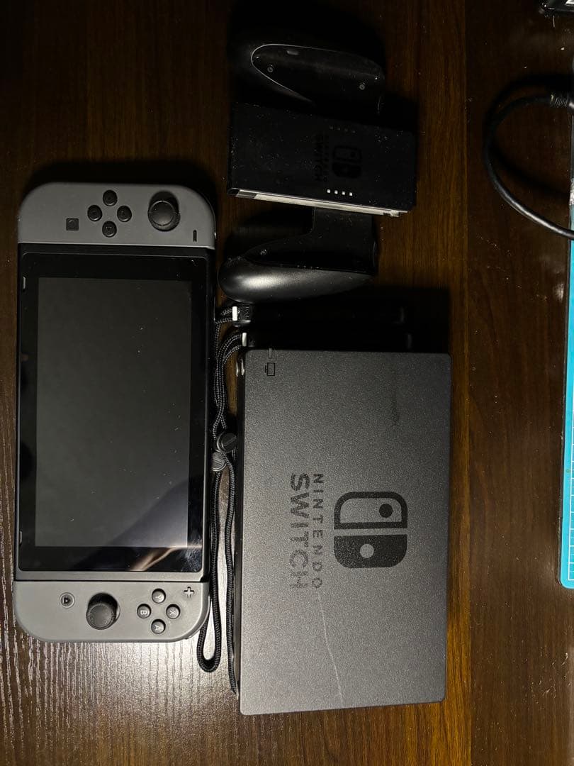 Nintendo Switch グレー 本体とドック付き