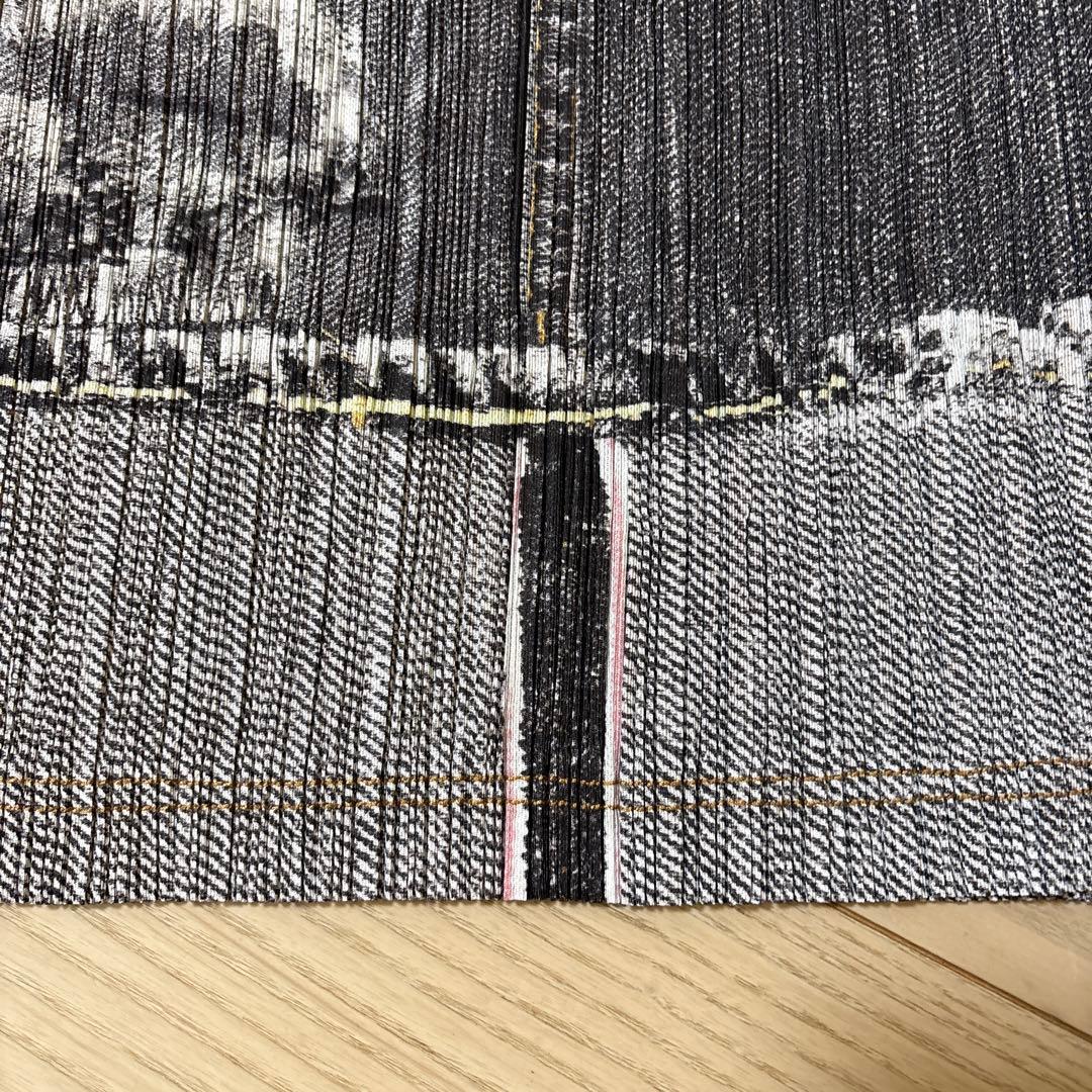PLEATS PLEASE タイトスカート デニム風