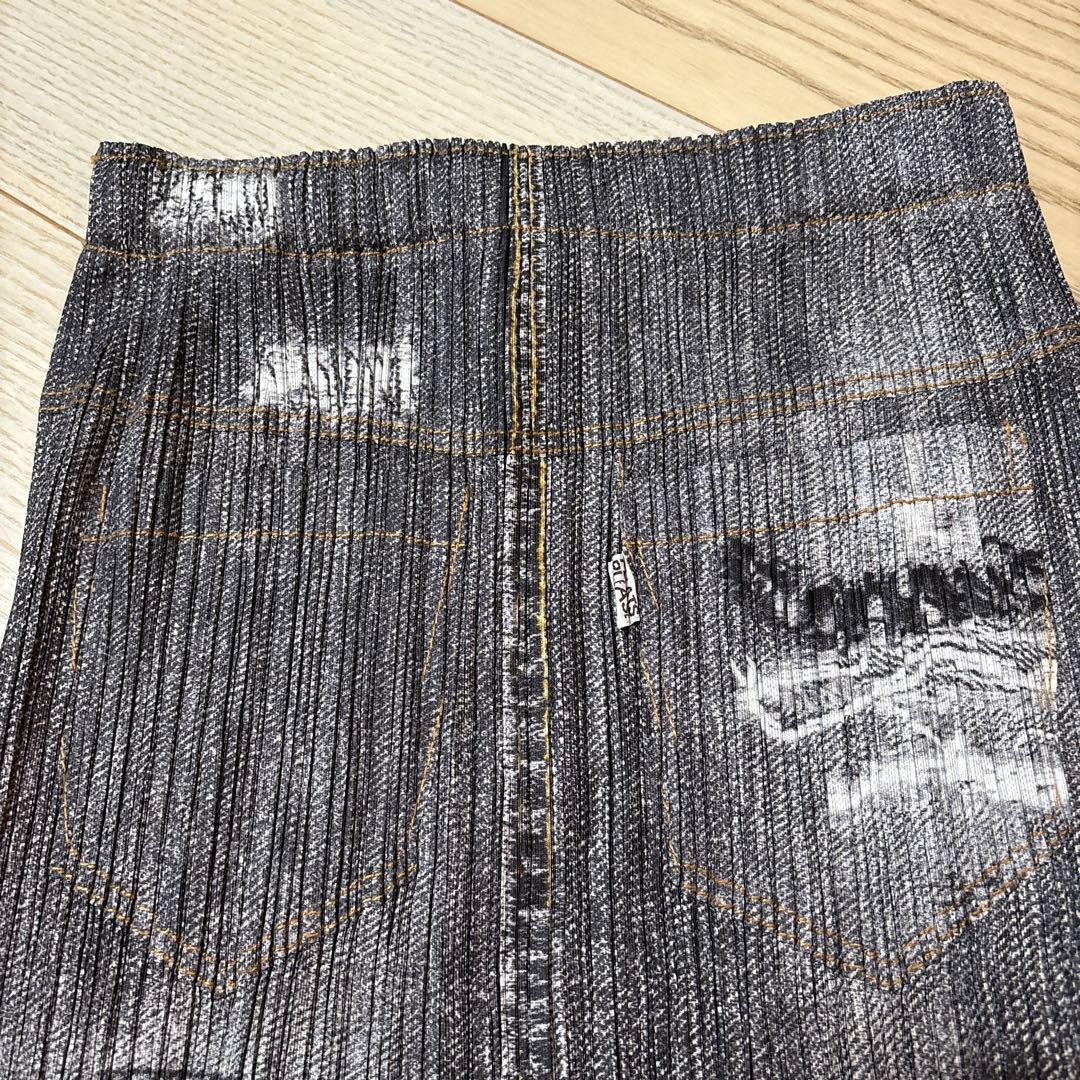 PLEATS PLEASE タイトスカート デニム風