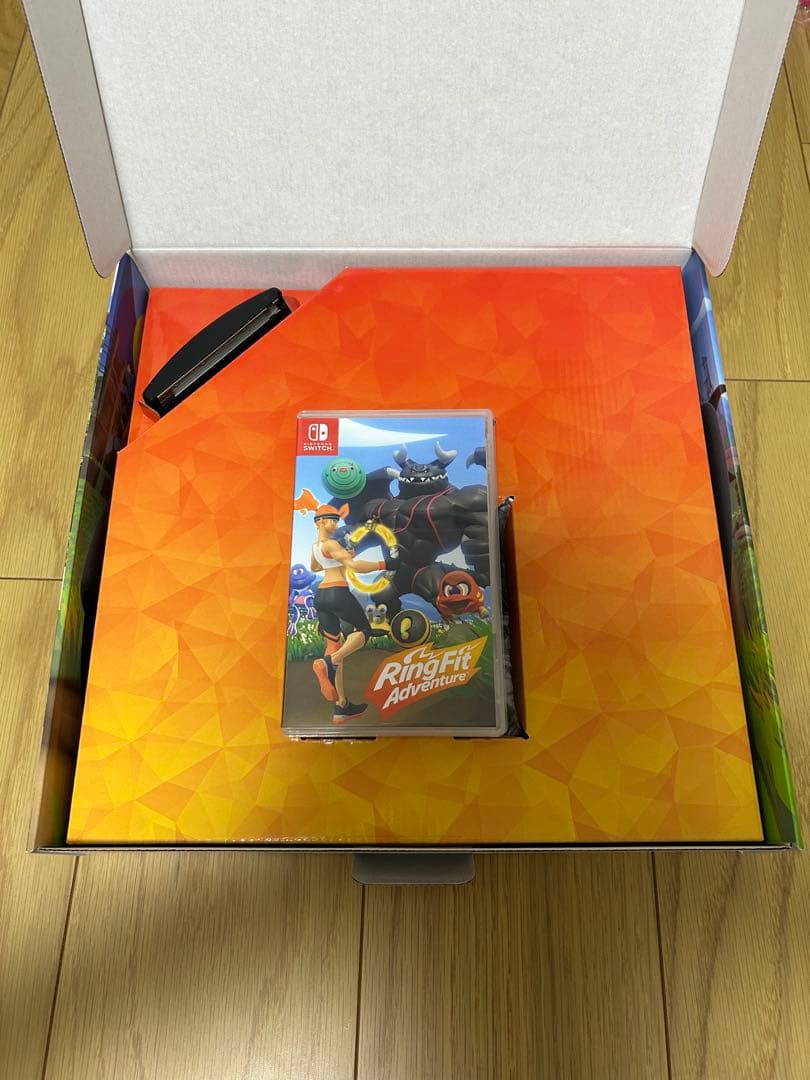[ほぼ新品] ニンテンドースイッチ有機ELモデル +リングフィットアドベンチャー