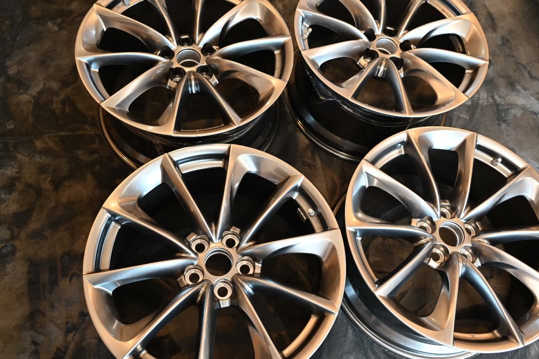 LEXUS純正　20インチ ホイール 　シルバー　4本セット