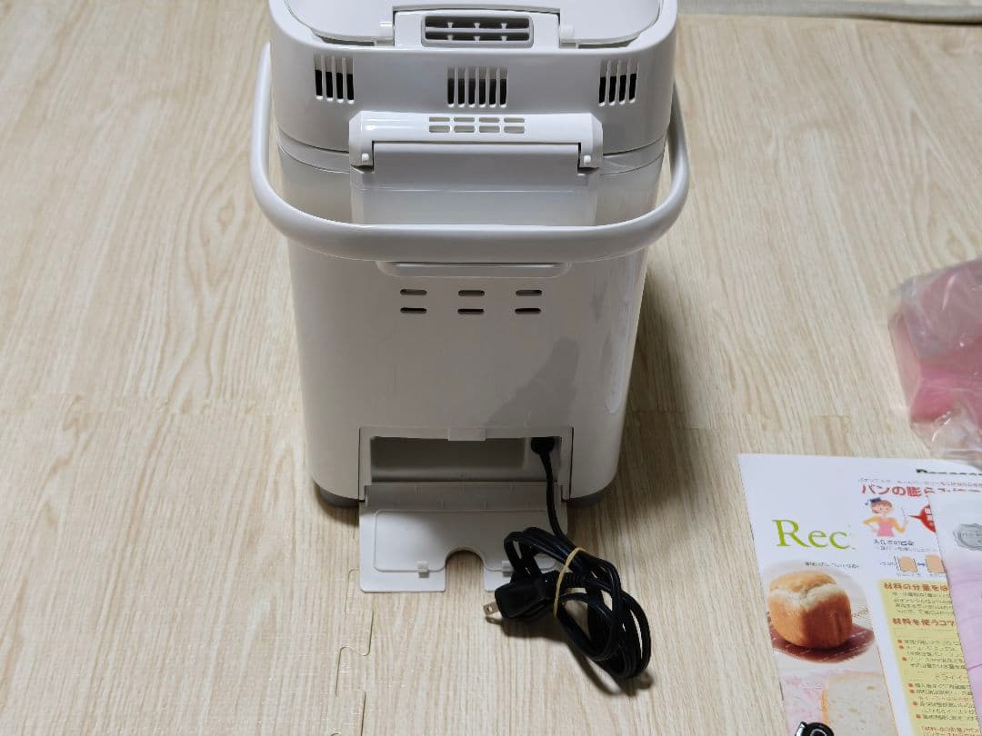 【中古】Panasonic ホームベーカリー SD-MT2ホワイト