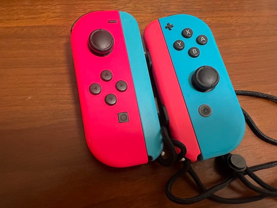 Nintendo Switch 本体 ネオンピンク・ネオンブルー
