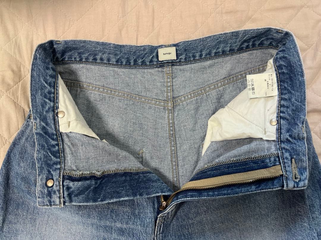 tumugu デニムパンツ（レディース）