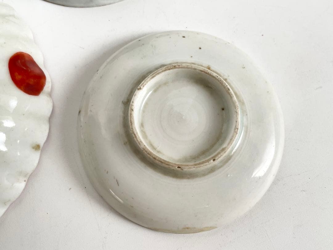 骨董　アンティーク　赤絵　豆皿　手塩皿　輪花皿　小皿　和食器　お正月