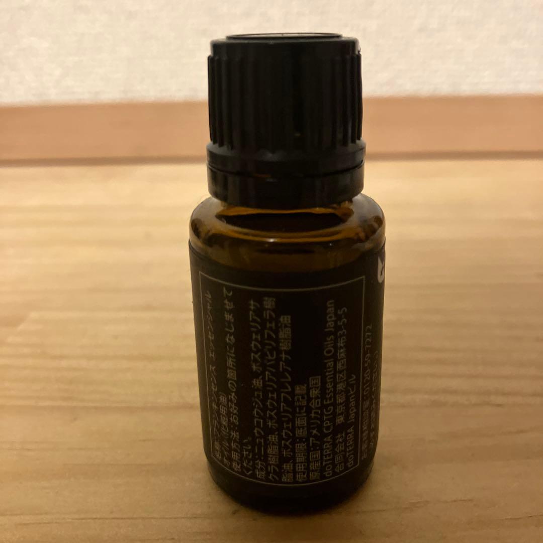 ひな祭りキャンペーンdoTERRA フランキンセンス 15ml