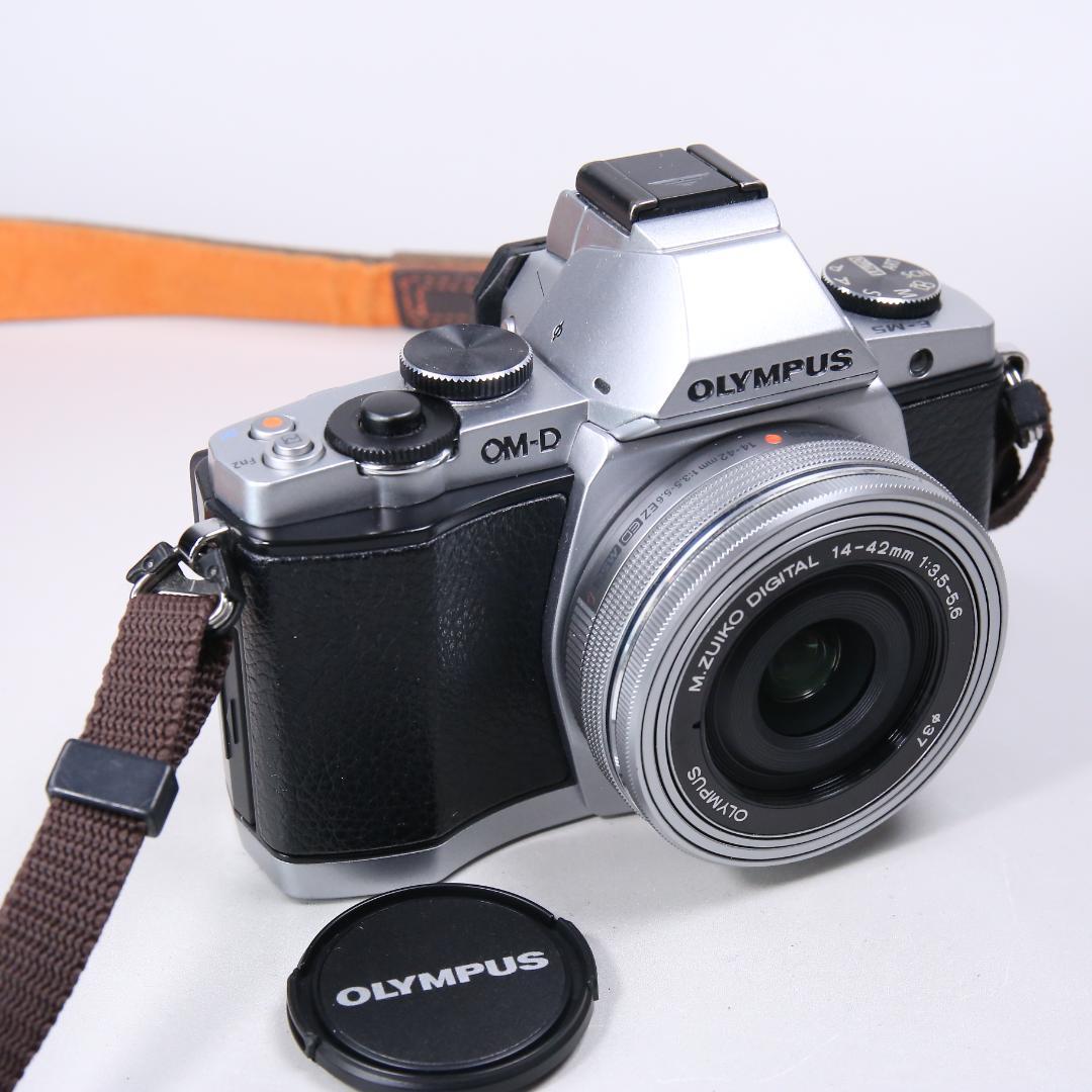 ☆美品☆ OLYMPUS OM-D E-M5 14-42mm ＃404