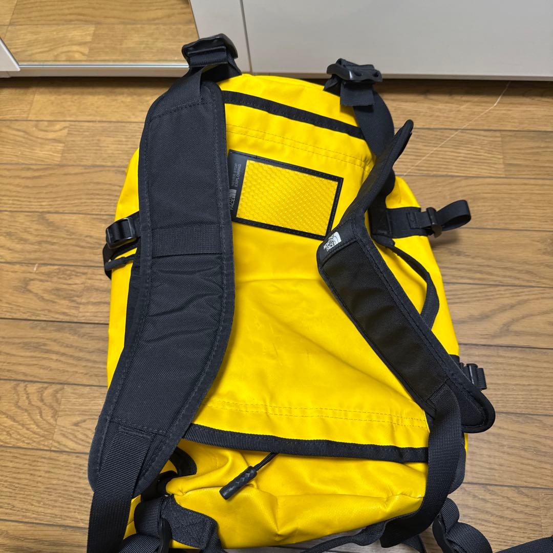 THE NORTH FACE ダッフルバッグ 大容量 イエロー・ブラック