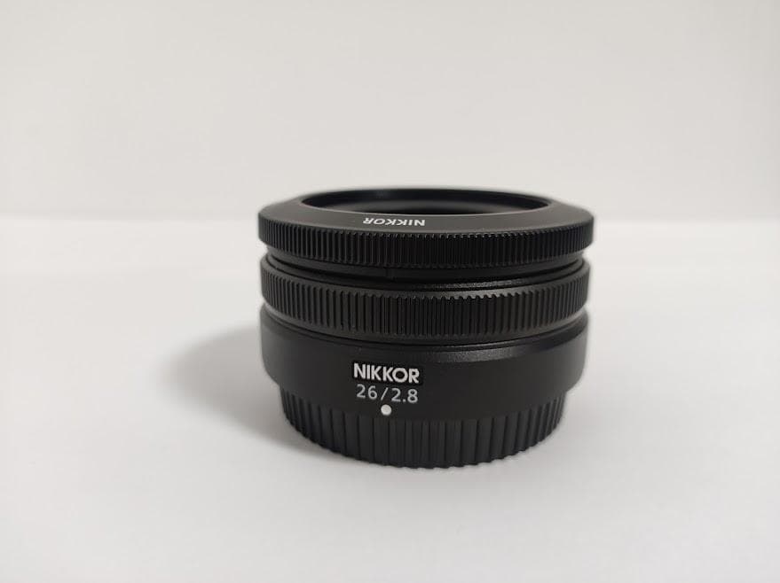 ニコン　NIKKOR Z 26mm F2.8