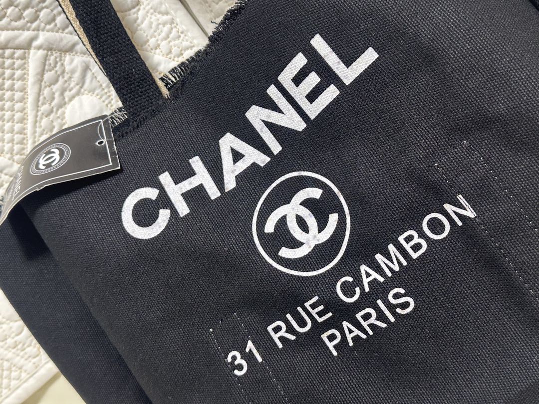 訳あり☆CHANELノベルティ☆黒地キャンバストートバッグ新品未使用両面プリント