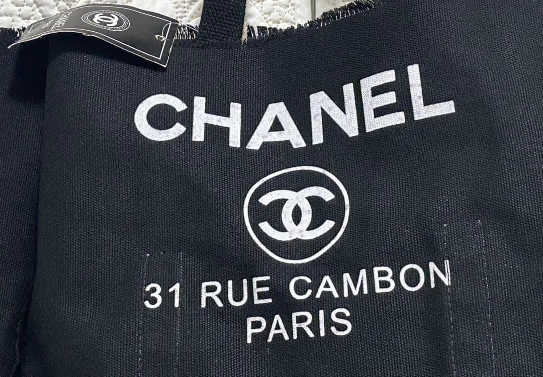 訳あり☆CHANELノベルティ☆黒地キャンバストートバッグ新品未使用両面プリント