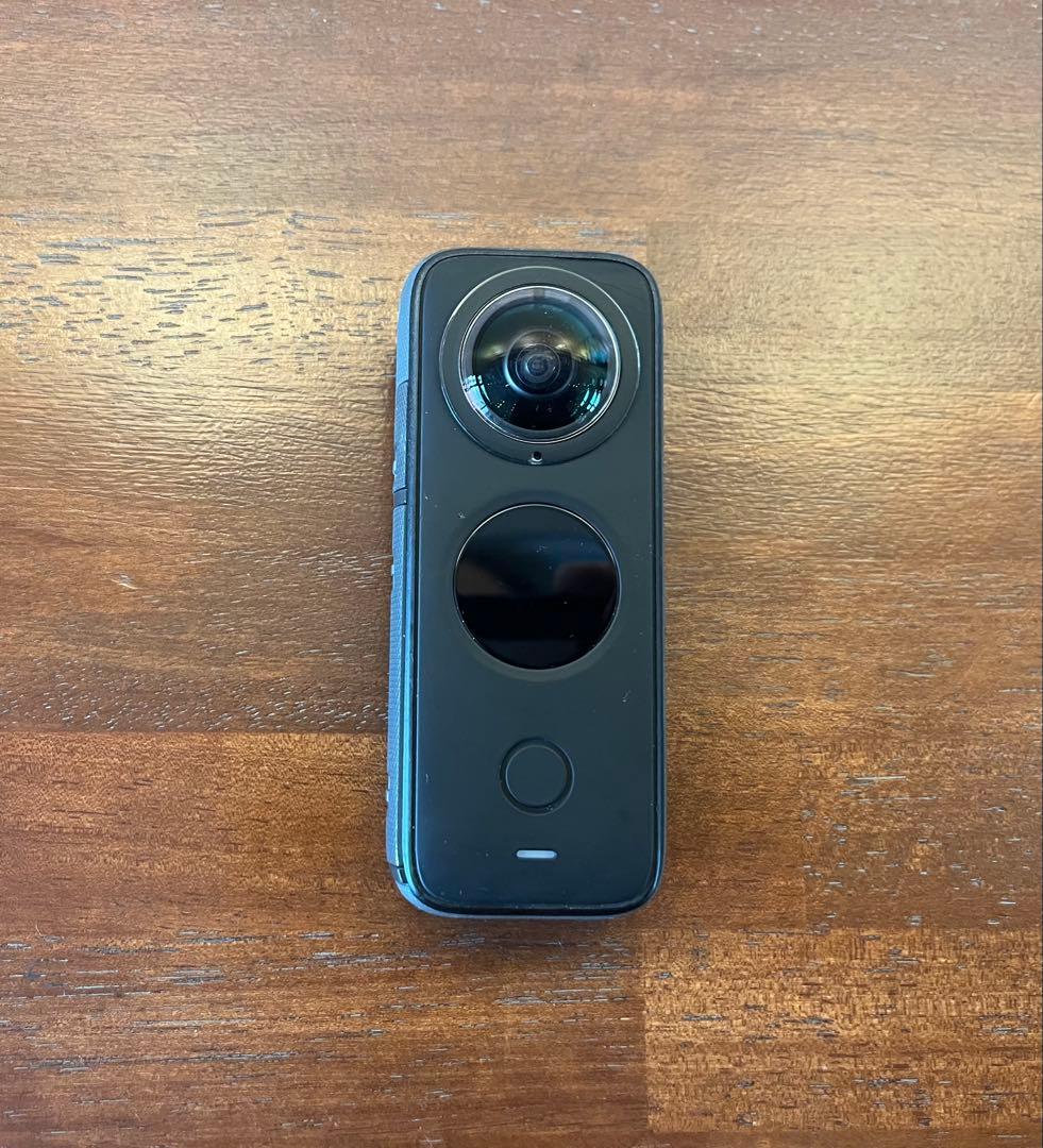 ビデオカメラ insta360 one x2