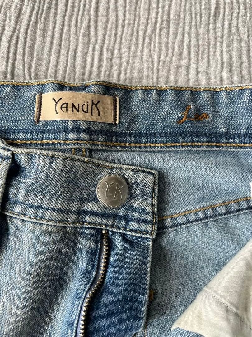 美品 YANUK ヤヌーク ボーイズストレート LEA 23