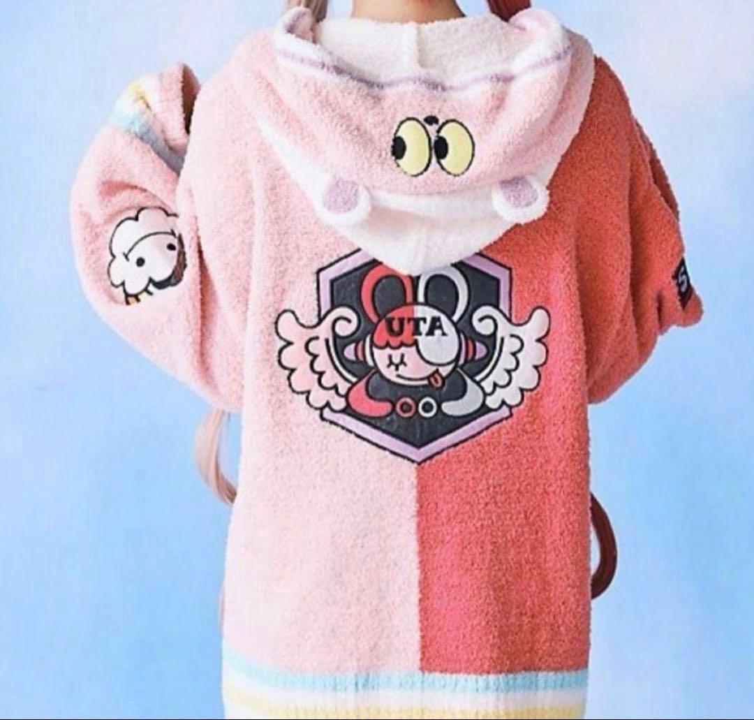 ピーチ・ジョン　ウタ　フーディーと下着セット