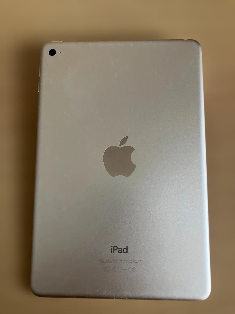 さ*く様 iPad mini 4 Wi-Fiモデル 64GB [ゴールド]
