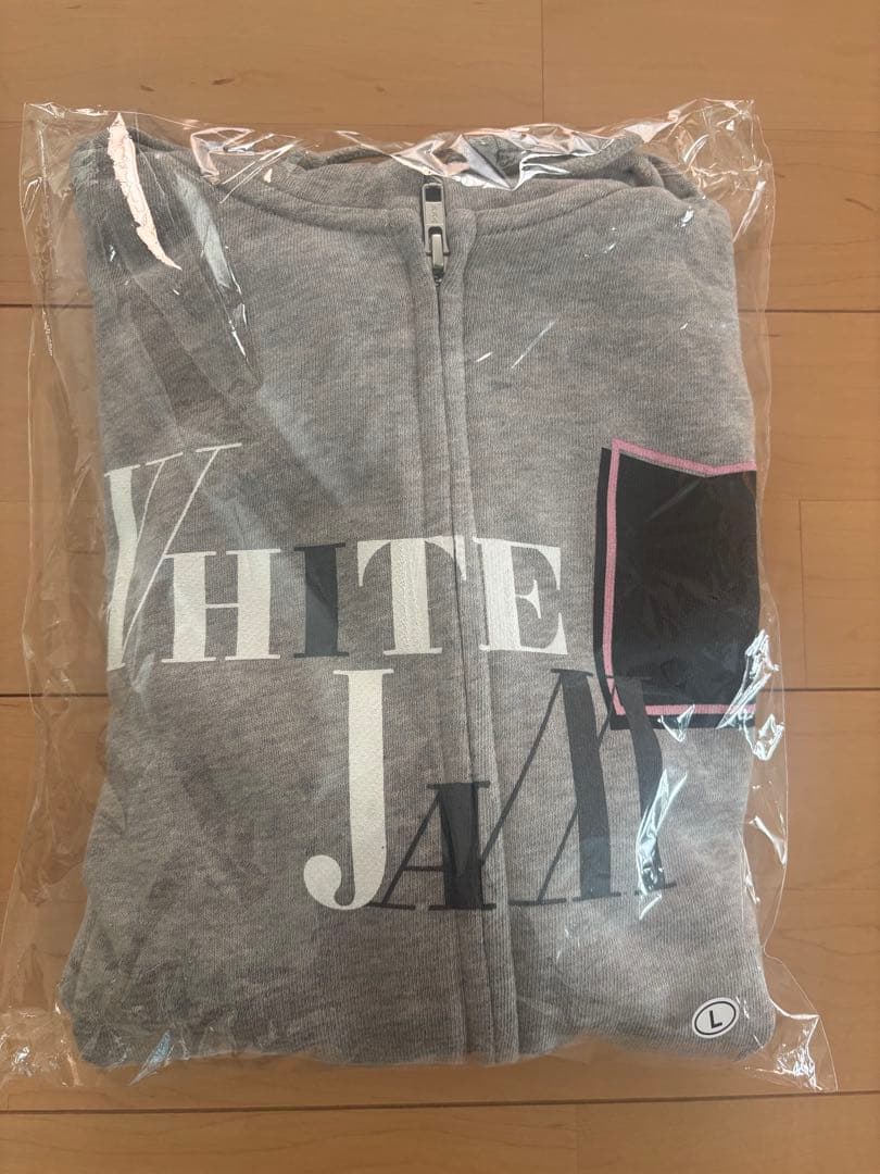 【週末価格!!】WHITEJAM 2026TOUR パーカー