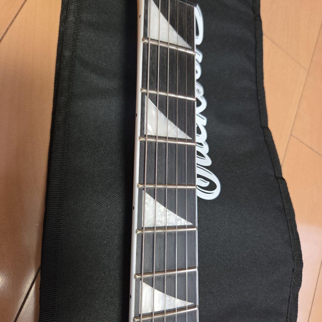 ア*ー様 Jackson エレキギター ホワイト