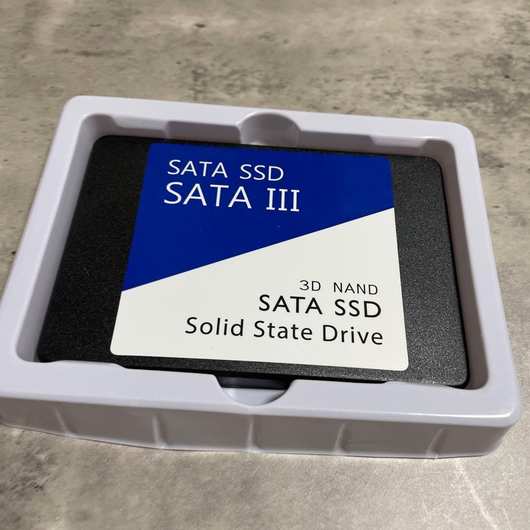 SSD 2.5インチ 4TB SATA ノーブランド