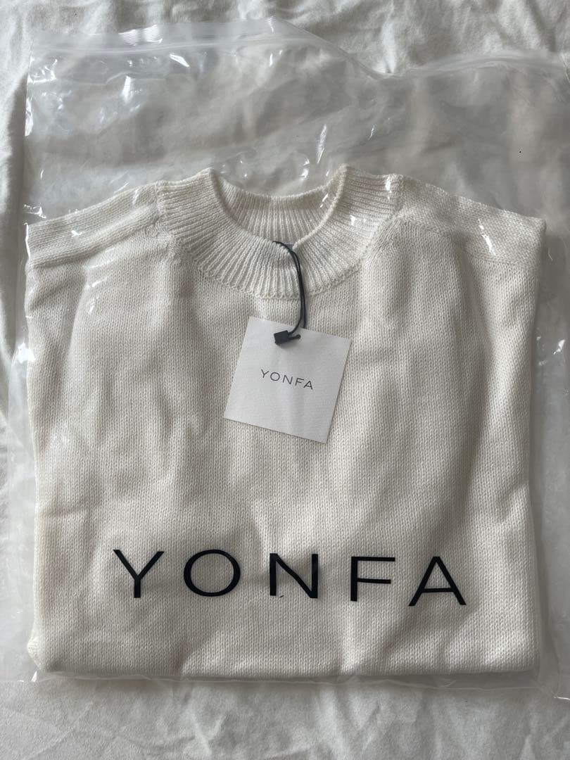 Yonfa ヨンファ　リネンハーフスリーブニット